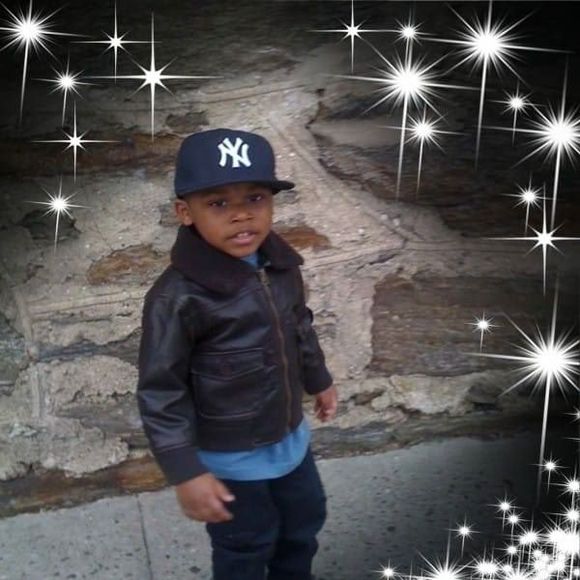 Meet your Posher, Denise - Picture 1 of 1